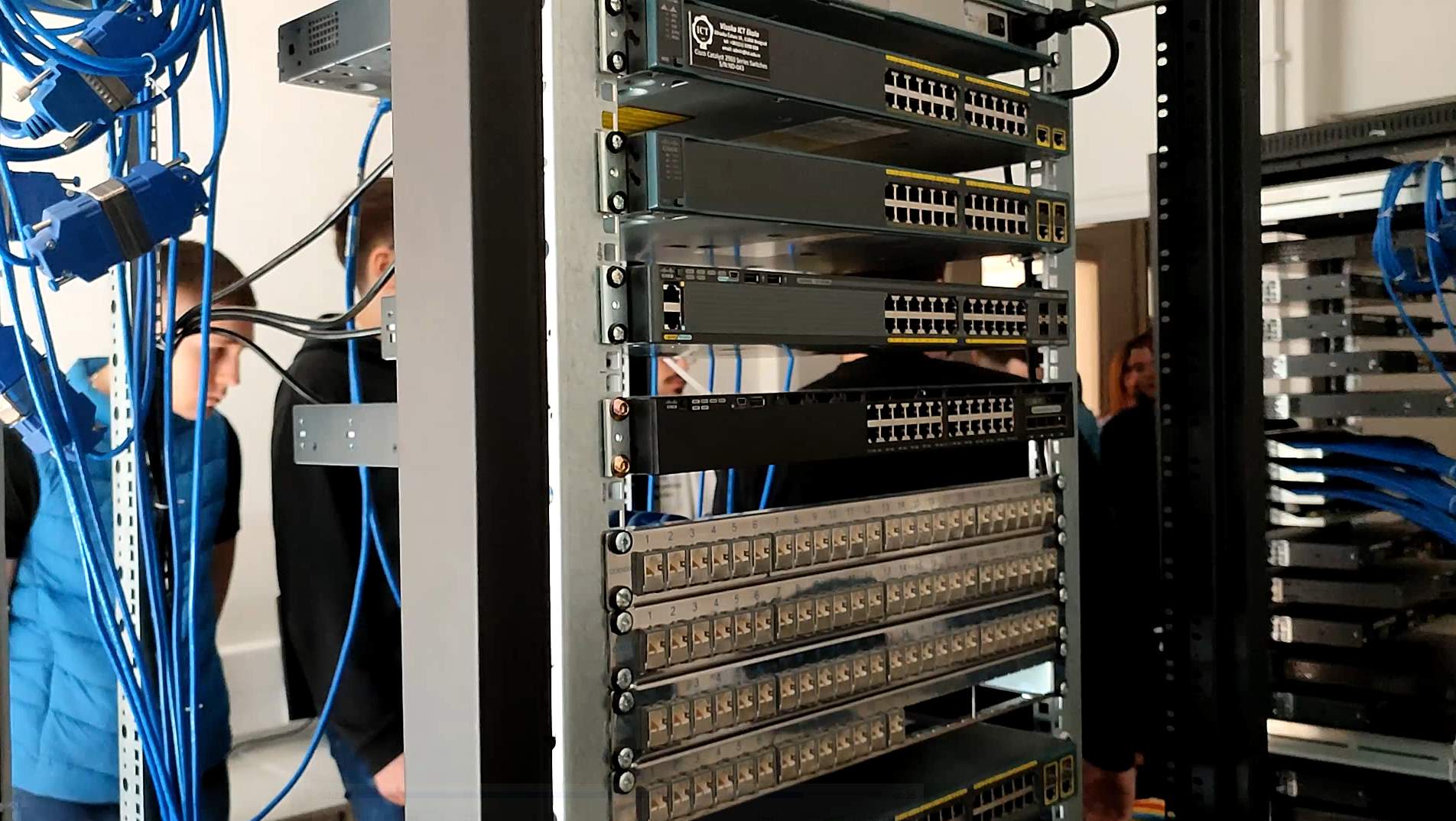 Velika otvorena vrata